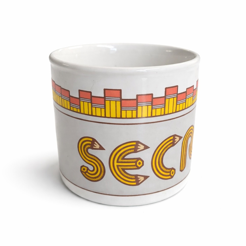 Vintage 1987 secretary pencil pen cup flower vase ceramic